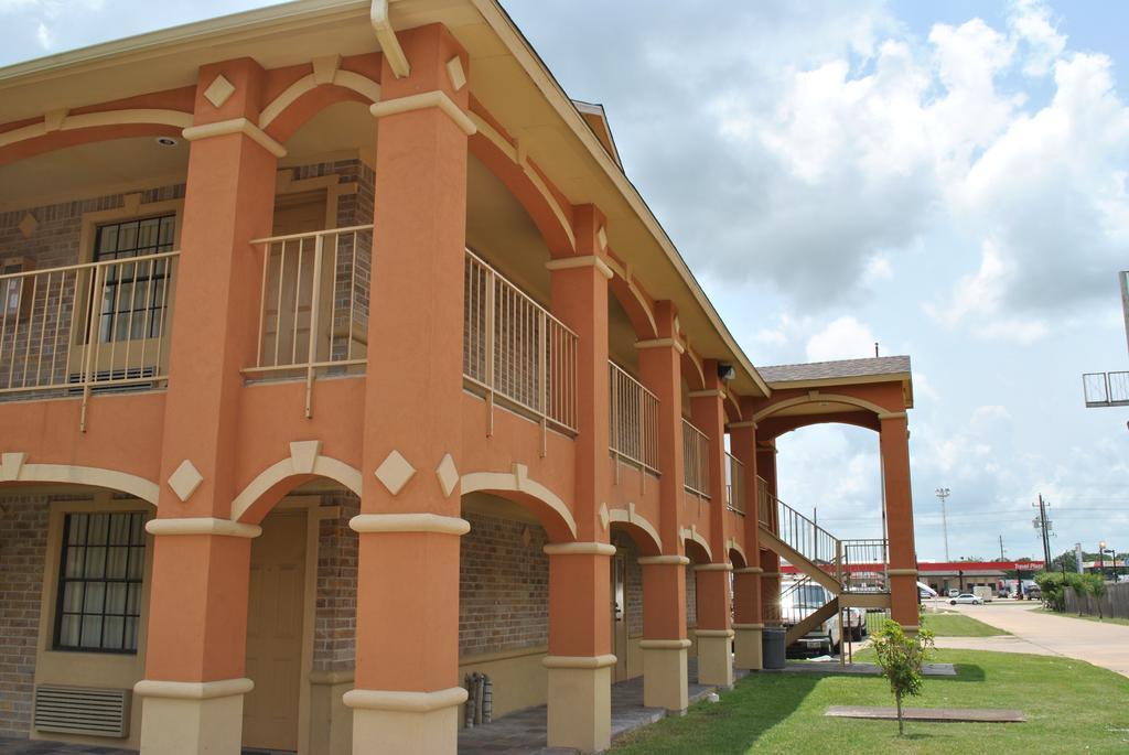 Executive Inn Brookshire Екстер'єр фото